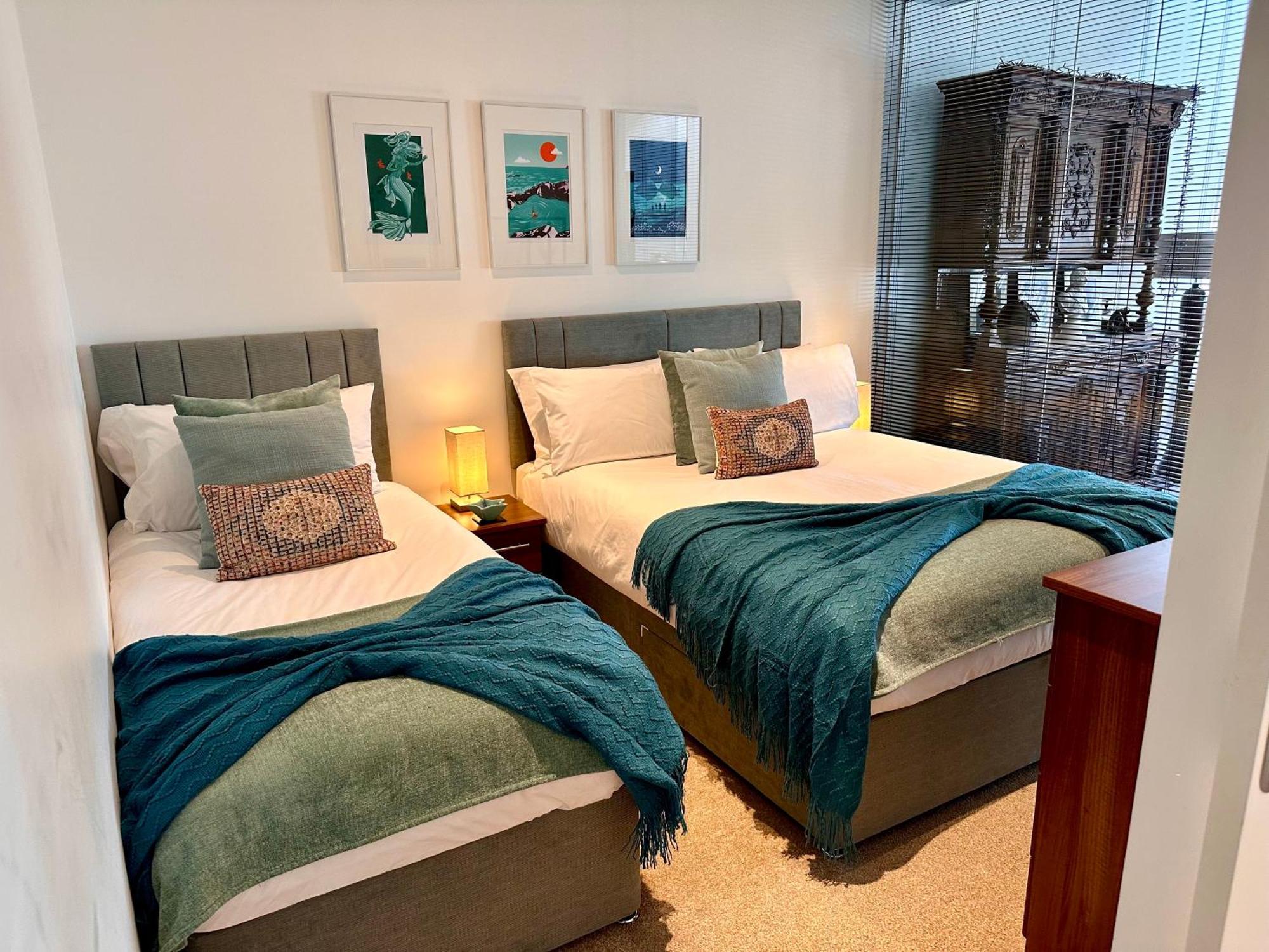 Royal William Yard Apartments - Large And Luxurious With Free Parking بلايموث المظهر الخارجي الصورة